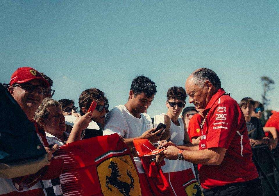 F1 | Ferrari, Vasseur scalda Hamilton e Leclerc: nuove regole, si può fare!