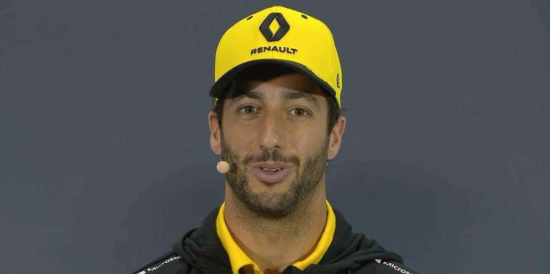 F1 / Gp Bahrain, Ricciardo: "Arrabbiato e deluso, troppi replay di Grosjean. Ci hanno bombardati"