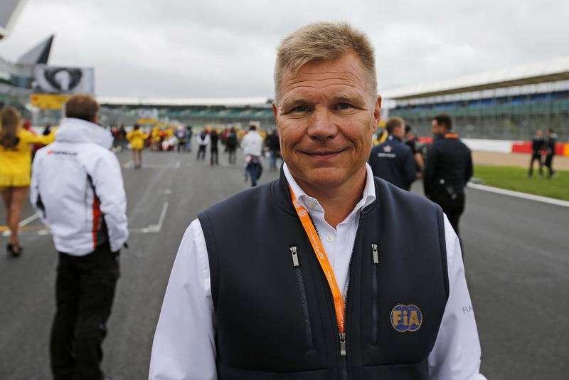 F1/ Salo risponde a Wolff: "Le regole sono uguali per tutti" 