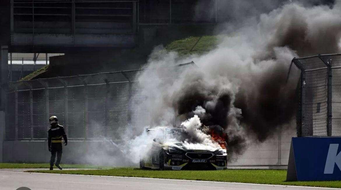 F1 | Nicolas Hamilton, fratello di Lewis, sopravvive ad un incendio in pista