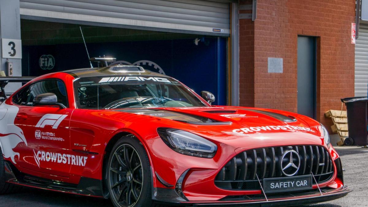 F1 | Brundle contro la FIA: "Ci meritavamo un gran finale. Perché non far rientrare la Safety Car?"
