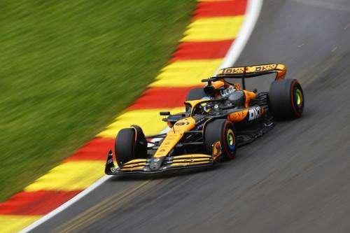 F1 | FP2 Belgio, 1-2 McLaren con Max attaccato. Ferrari batte un colpo ma è lontana 
