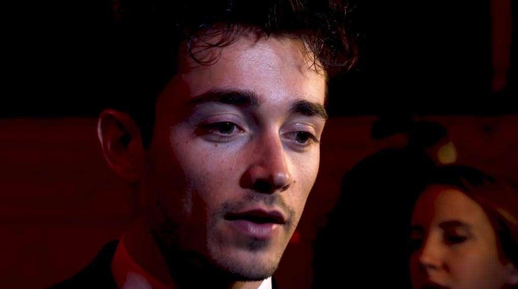 Formula 1 | Ferrari, Leclerc e l'abbraccio col vecchio capo Vasseur 
