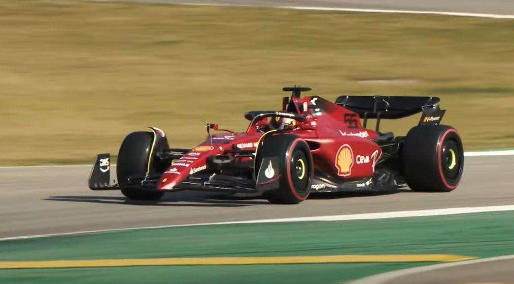 Formula 1 | Un Pink Floyd ai box Ferrari in Bahrain: ecco chi è