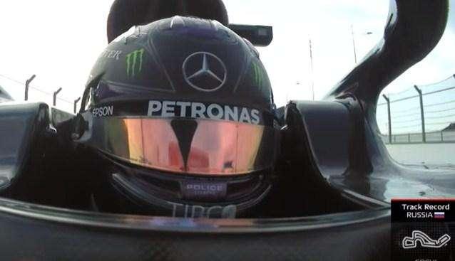 F1 / Gp Sochi, Mercedes: altri -2 punti patente e sarà squalifica per Hamilton