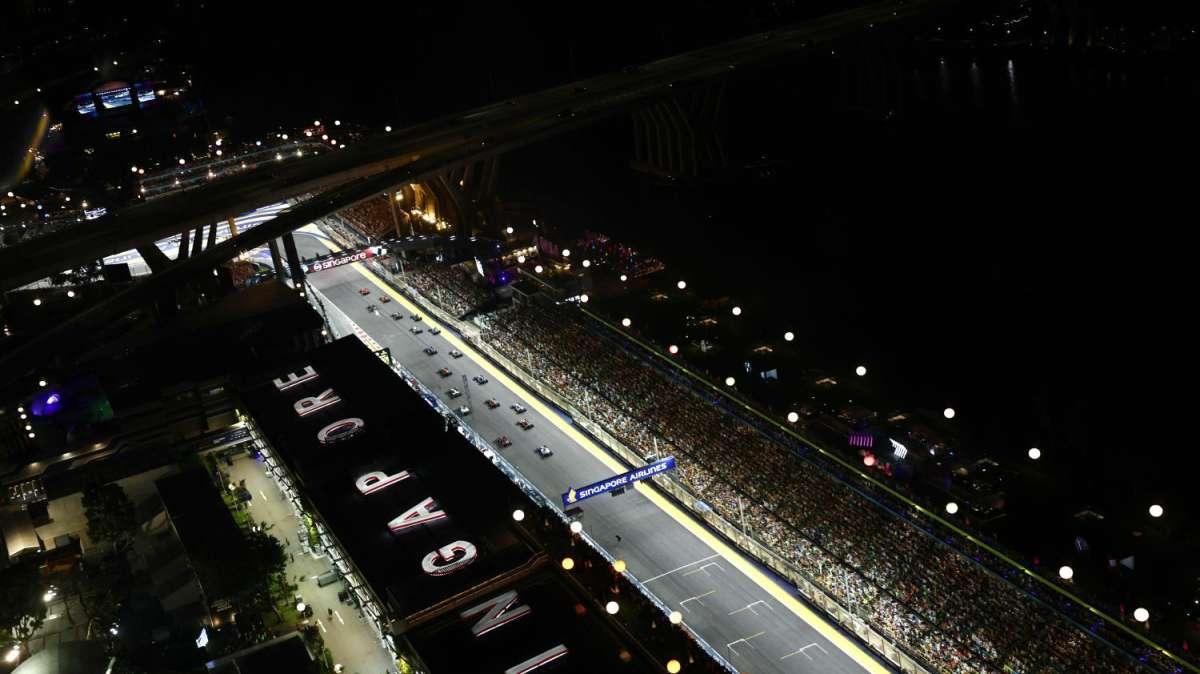 F1 | Singapore, FIA alza il limite in pitlane a 80 km/h