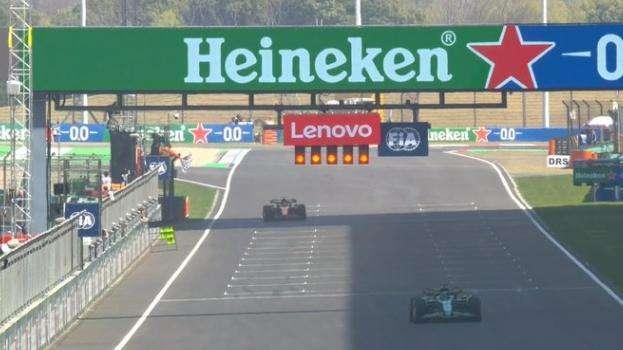 F1 | FP Cina, Norris 1°: McLaren fortissima. Leclerc 2°, Hamilton 4°: Ferrari lavora