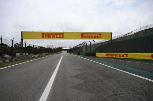 F1 | Gp Brasile, incognita pista: asfalto tutto nuovo, lavato ad alta pressione e...