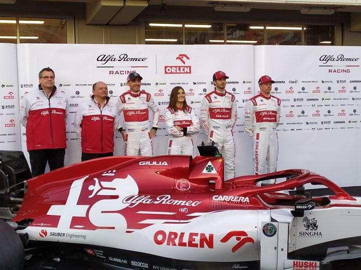 F1/ Svelata prima dei test la nuova CF39 dell'Alfa Romeo