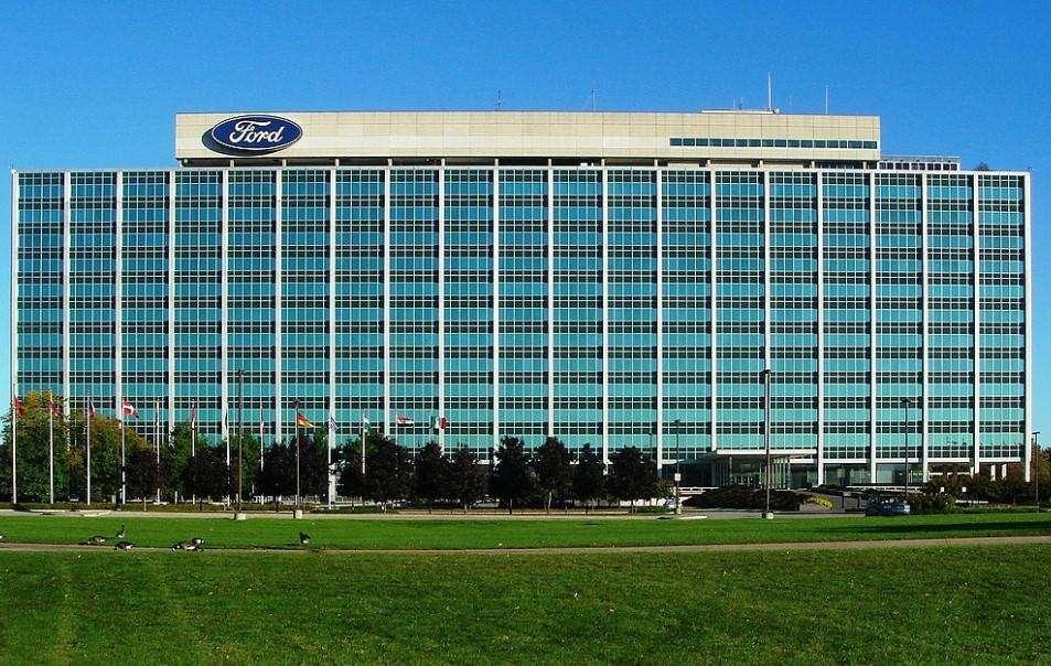Formula 1 | Red Bull - Ford, la firma c'è: il ritorno in F1 è realta