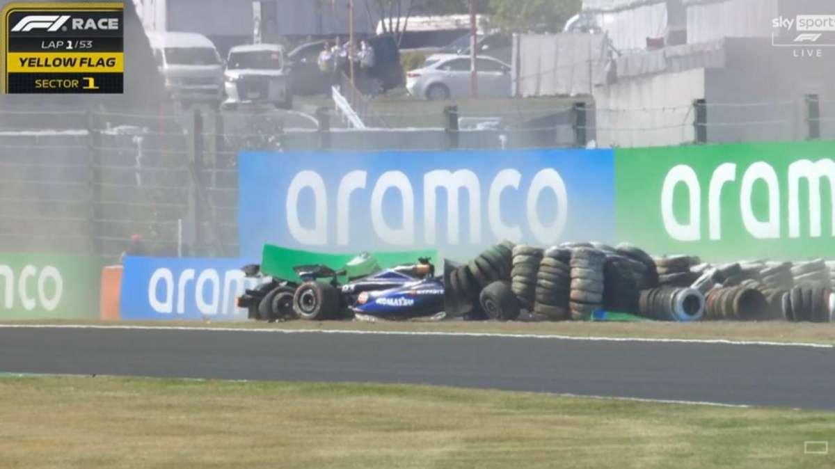 DIRETTA LIVE Suzuka F1 | Partenza, è bandiera rossa: impatto Ricciardo-Albon