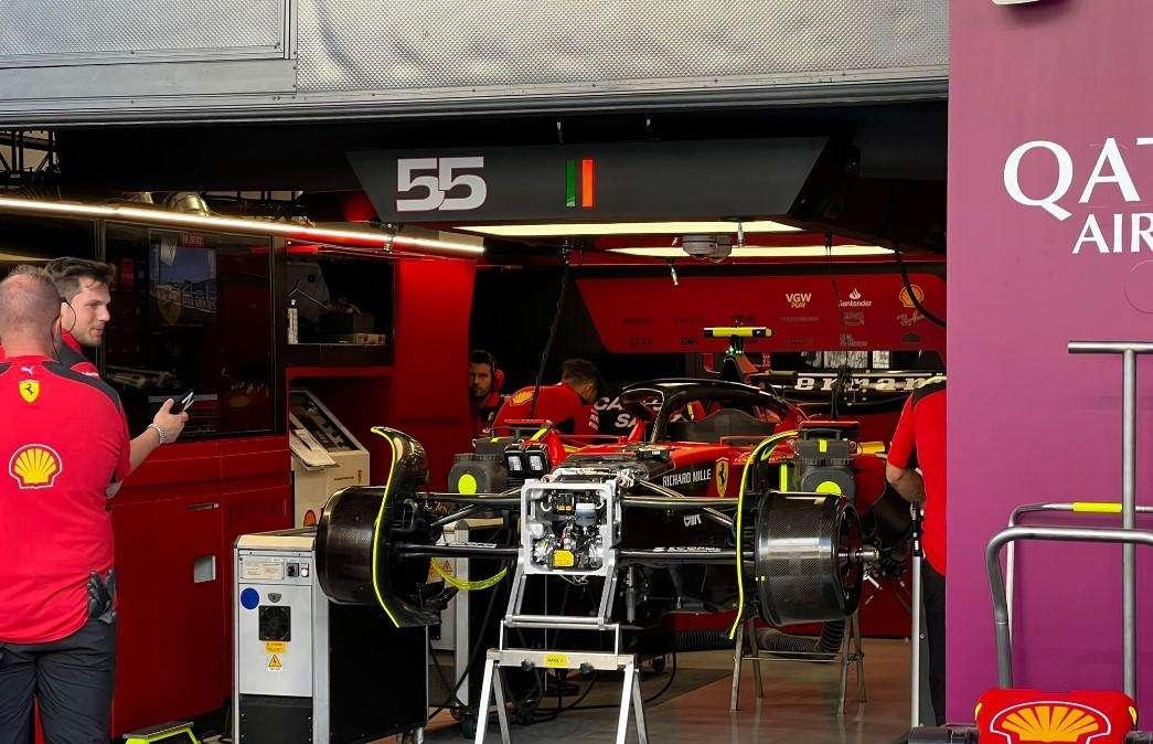 F1 | Ferrari, torna l'ala monopilone bocciata in Bahrain