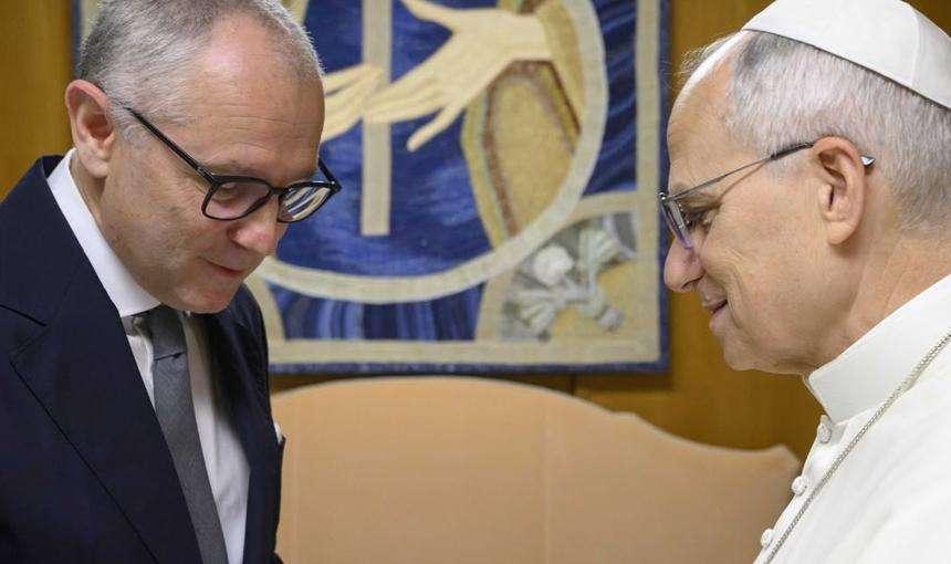 F1 | Domenicali in Vaticano: incontro con Papa Leone XIV sulla diplomazia sportiva