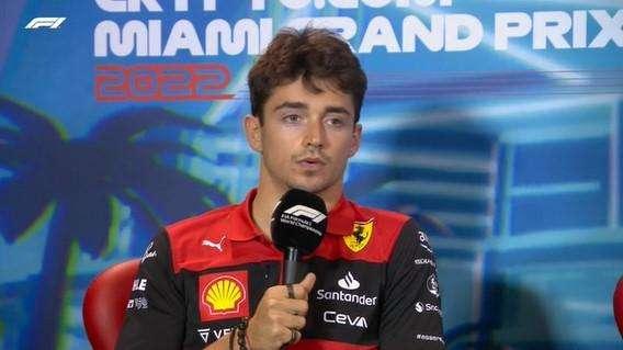 Formula 1 | Ferrari, Leclerc devastato dopo l'incidente: ecco il video 