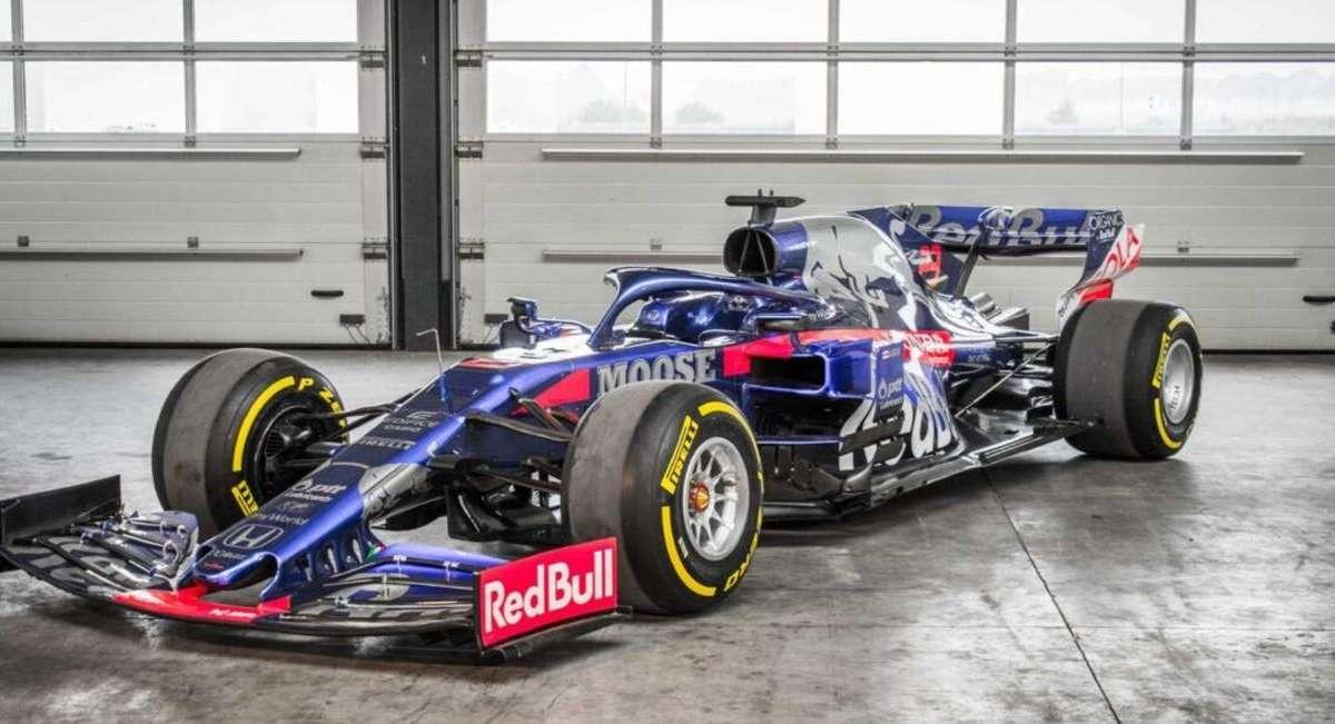 Formula 1 / La Toro Rosso STR14 originale è in vendita: 2a in Brasile nel 2019