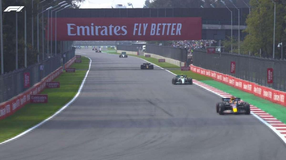 Diretta Formula 1 Messico | Ferrari, team radio a Sainz e Leclerc: attenzione alle gomme