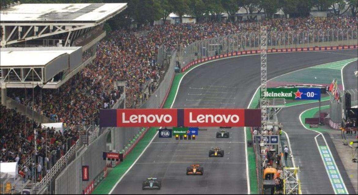 F1 | Brasile, partenza abortita ma i piloti partono: cosa prevede il regolamento?