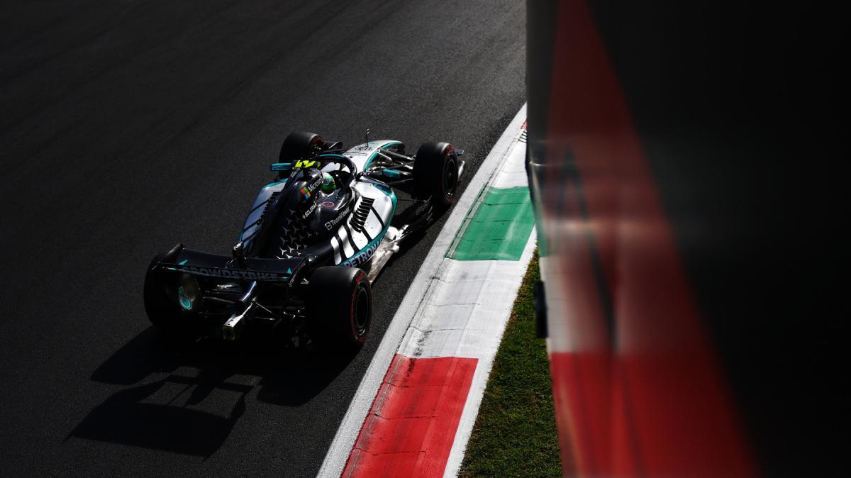 by courtesy of Pirelli