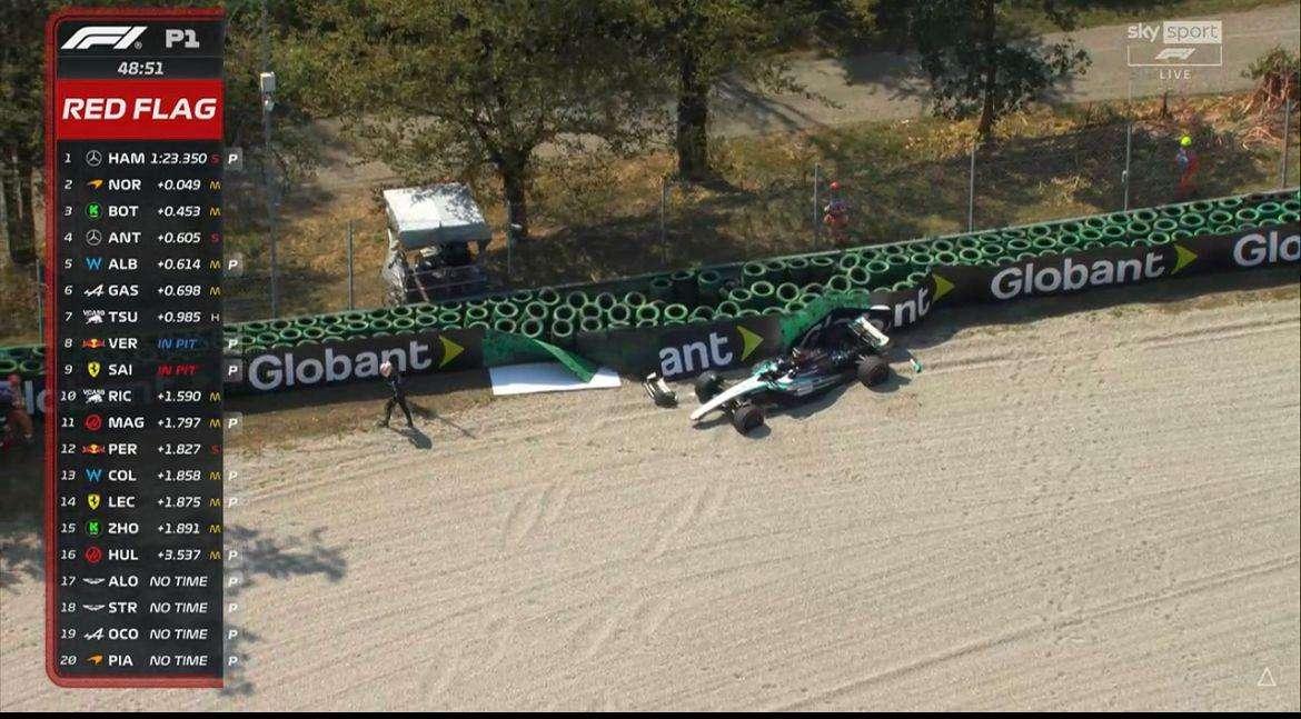 F1 | Mercedes, dura dieci minuti l'esordio di Antonelli: è botto! 