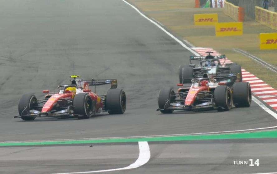 F1 | Ferrari, battaglia da infarto fra Leclerc e Hamilton: Shanghai s'infiamma!