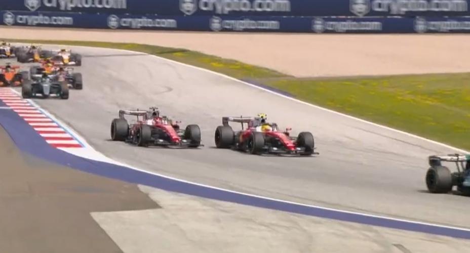 F1 | Gp Austria, partenza: Hamilton passa Leclerc, caos Charles-Antonelli