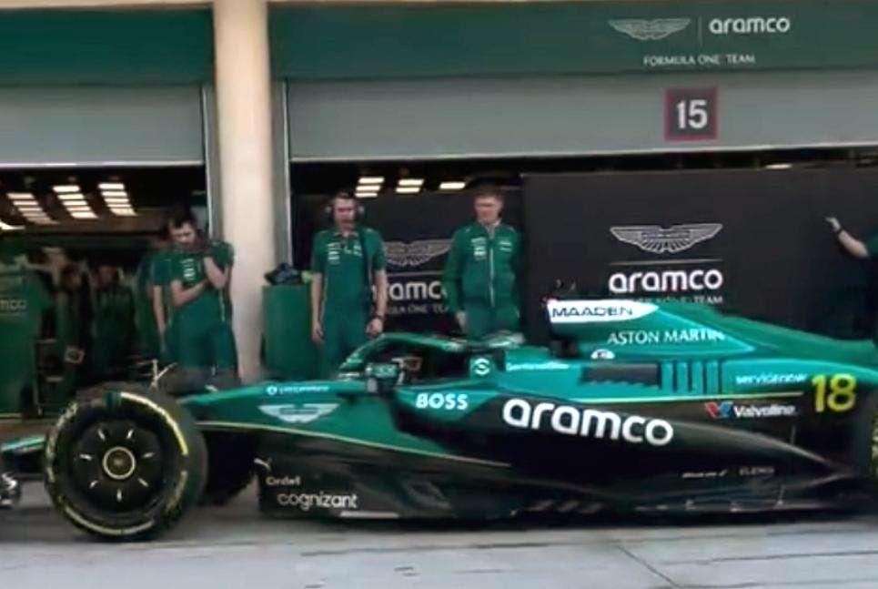 F1 | Aston Martin AMR25 già in pista a Bahrain con Stroll