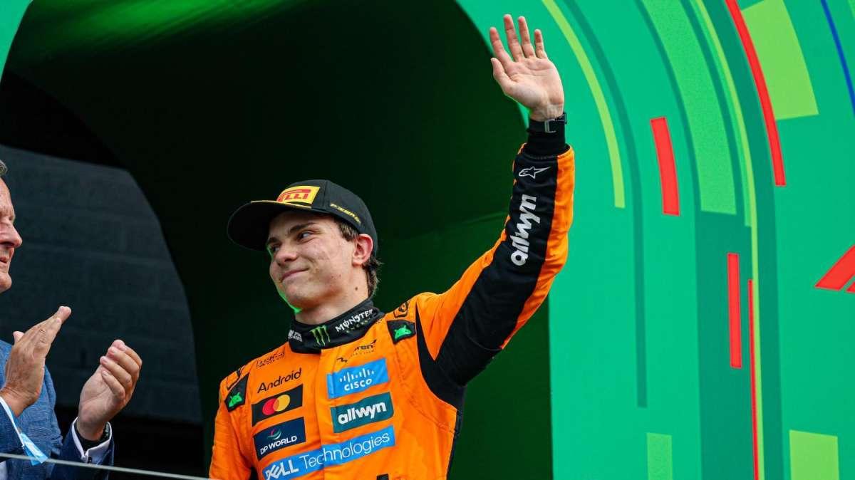 Formula 1 | McLaren, Piastri conquista la pole in Sprint, Piria: "É rinato"