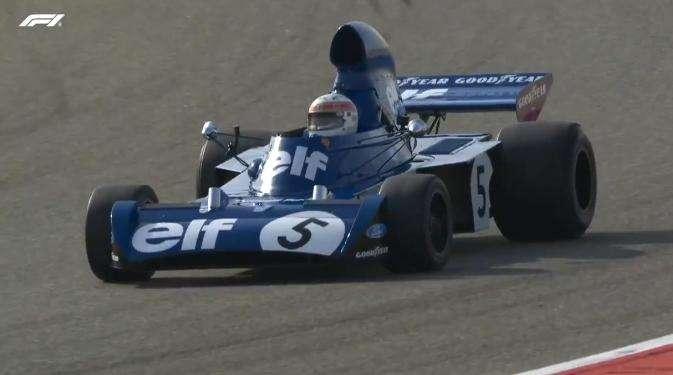 F1 | Bahrain, Sir Jackie Stewart torna in pista con la Tyrrell: che emozione!