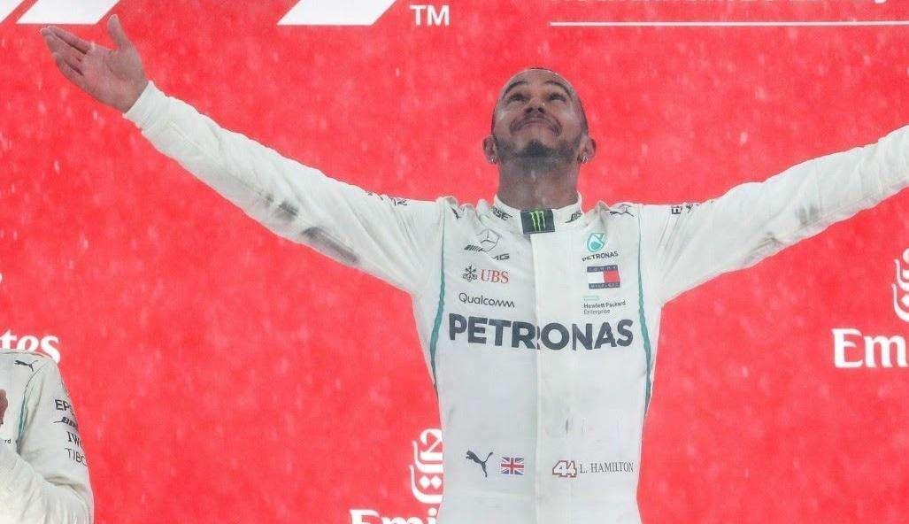 F1 / Gp Ungheria: Hamilton gela Verstappen e vince! 3° Vettel, 4° Leclerc