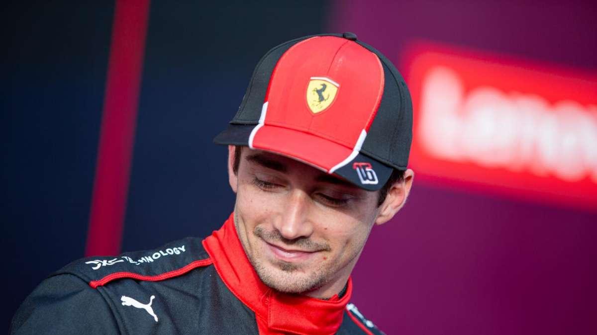 F1 | Ferrari-Hamilton, colpo da 1 miliardo. Ma attenzione a Leclerc...