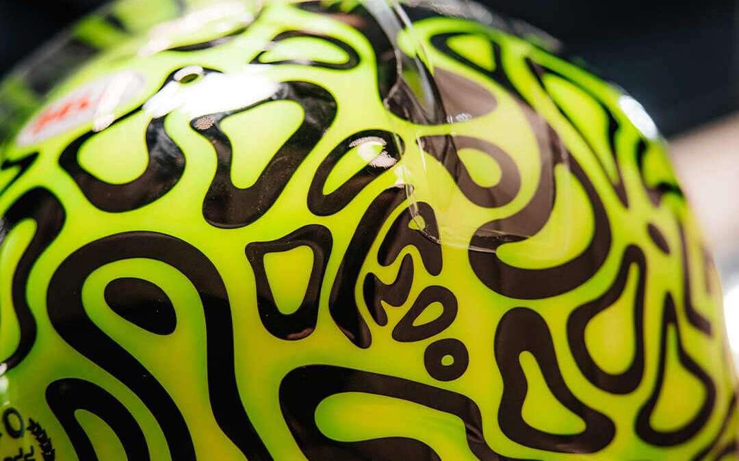 F1 | Norris svela il nuovo casco per la stagione 2025