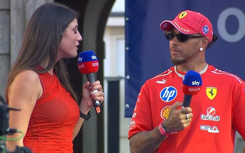 F1 | Ferrari a Palazzo Reale, parte la battaglia del urli. Hamilton: "State pronti, domenica per vincere"