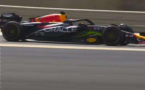 Formula 1 | Test Bahrain, PT1: Verstappen davanti a Sainz. Poi Albon e Zhou