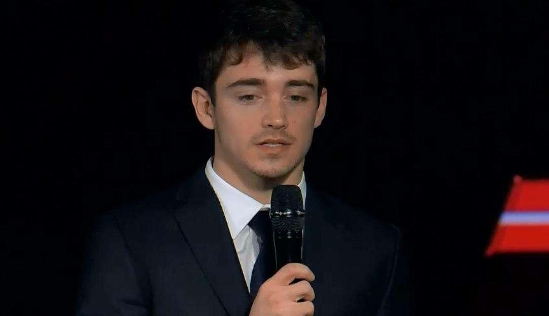Formula 1 / Leclerc: "Un orgoglio guidare la Ferrari. Smettiamola di soffrire!"