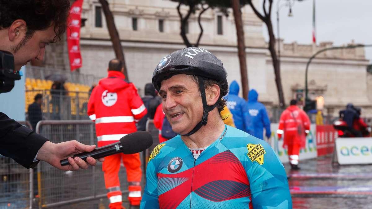 Morte Zanardi | FIA in lutto: "Un emblema eterno di audacia e forza di volontà"