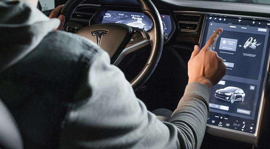 Auto | Non solo ZTL: l'Europa e il divieto di vendere benzina e diesel