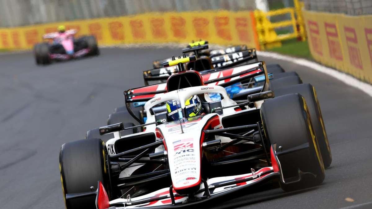 F1 | Bearman prenota la Ferrari e svela un retroscena su Hamilton