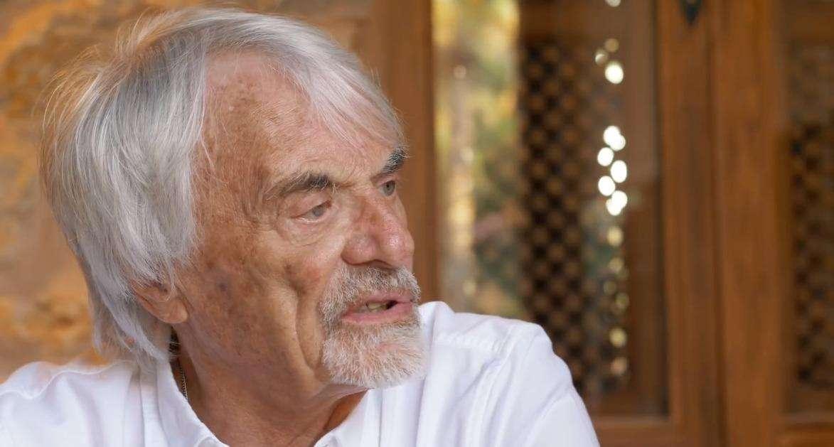 F1 / Ecclestone sui nuovi regolamenti: "Obbligare con la pistola i piccoli team"