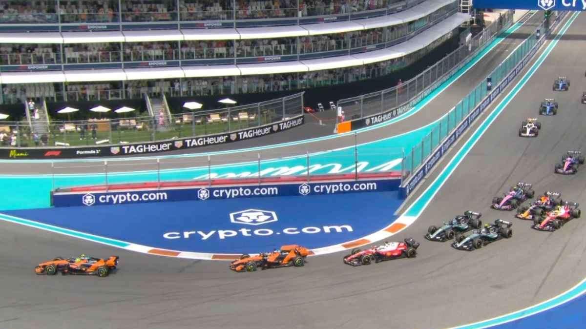 F1 | Partenza, Sprint Race Miami: Norris mantiene la testa, Antonelli fatica al via, Leclerc sale 3°