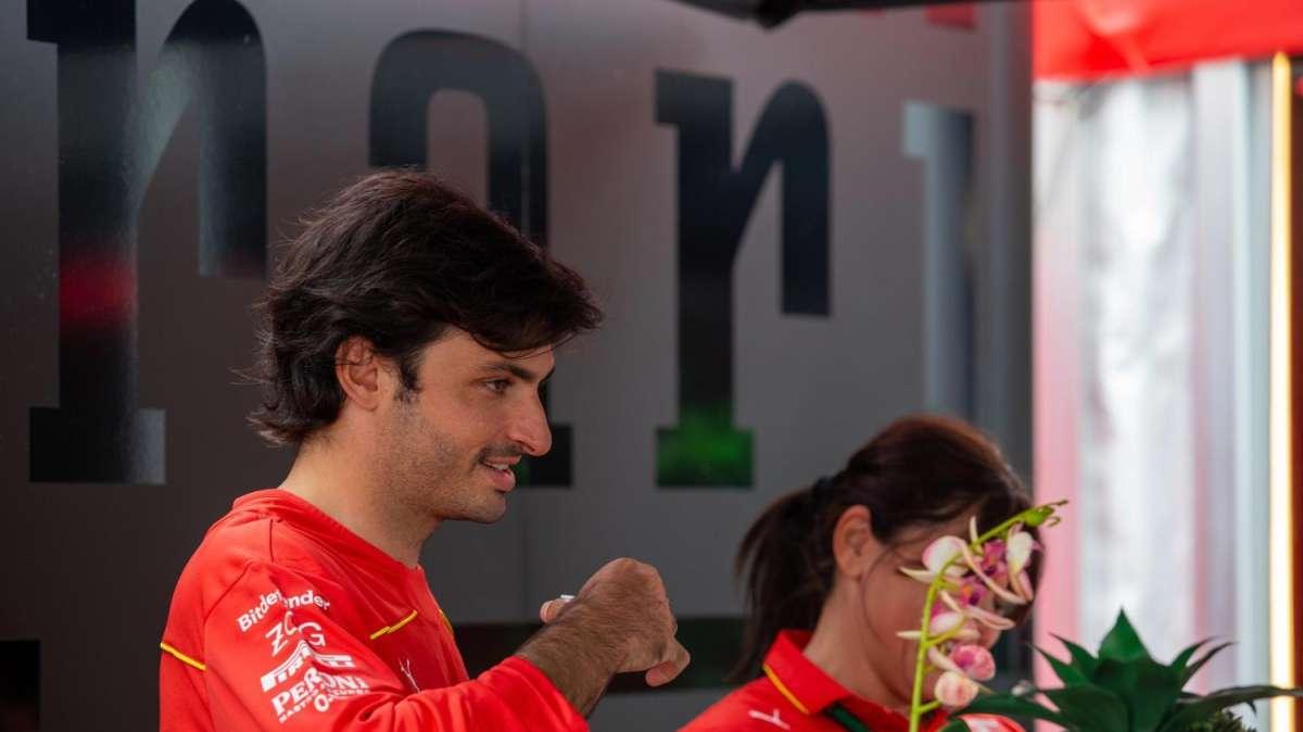 F1 | Hinchcliffe promuove Sainz: "Uno dei migliori piloti per attitudine" 