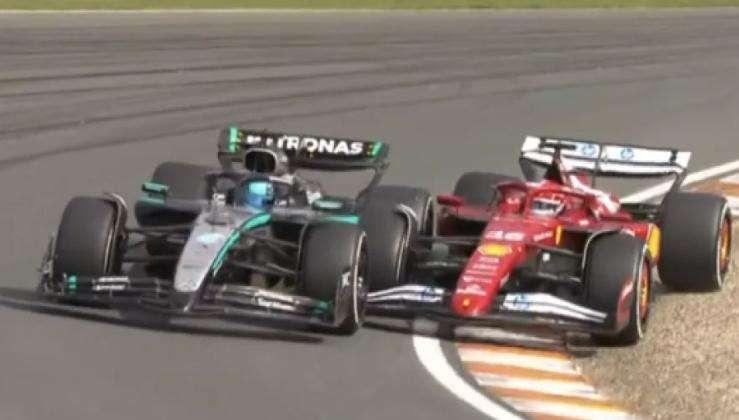 Ferrari: Leclerc scherza con Russell, regalo di Natale sul sorpasso top