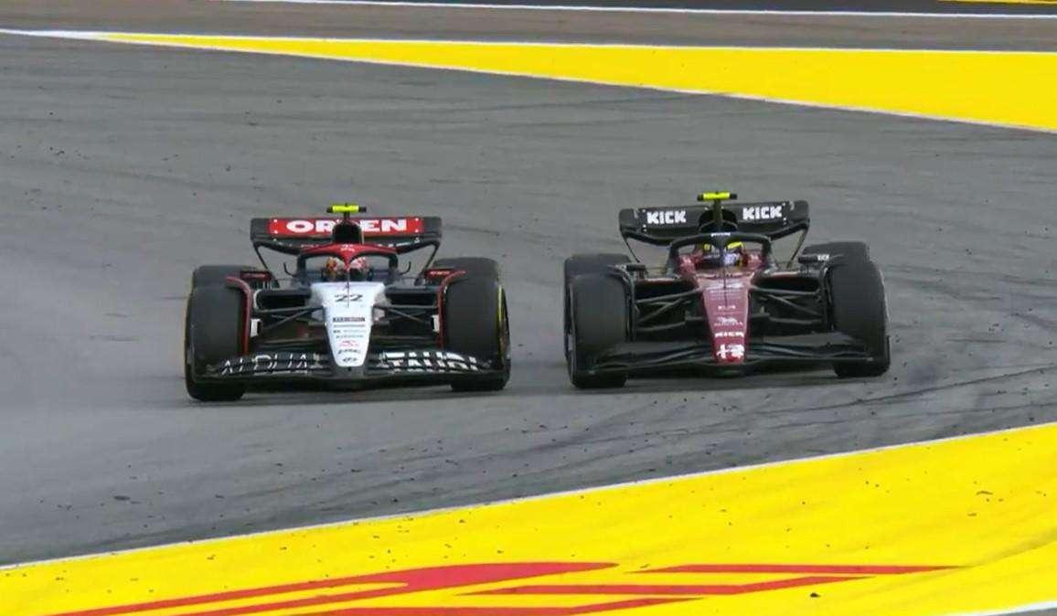 F1 | AlphaTauri, Tsunoda furioso: "Zhou è uscito volontariamente! Ingiusto!"
