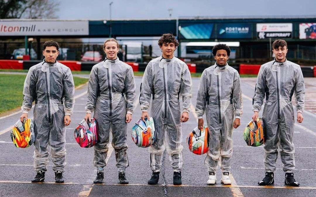 F1 | Antonelli torna sui kart insieme a 4 Junior driver e sotto la pioggia