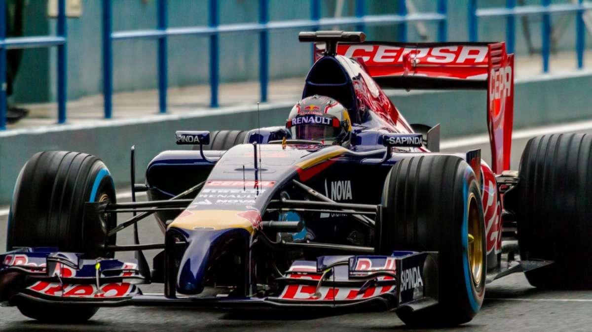 F1 | Red Bull, l'ex Kvyat punta il dito contro Marko e l'incidente con Vettel