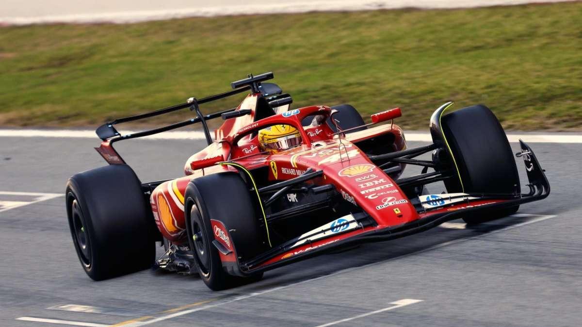 F1 | Ecclestone contro Hamilton in Ferrari: "Tra due anni finirà senza titoli"