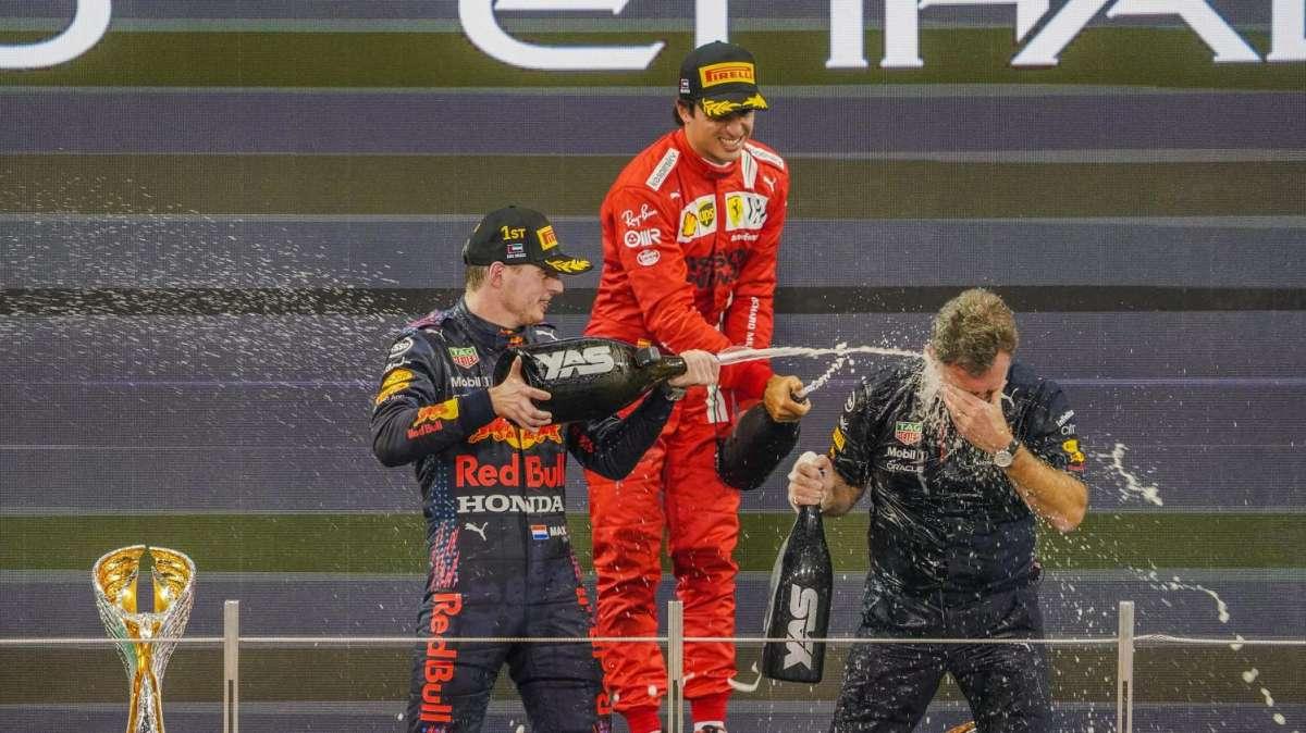 F1 | Red Bull, il video emozionale dedicato a Horner: 20 anni in un minuto