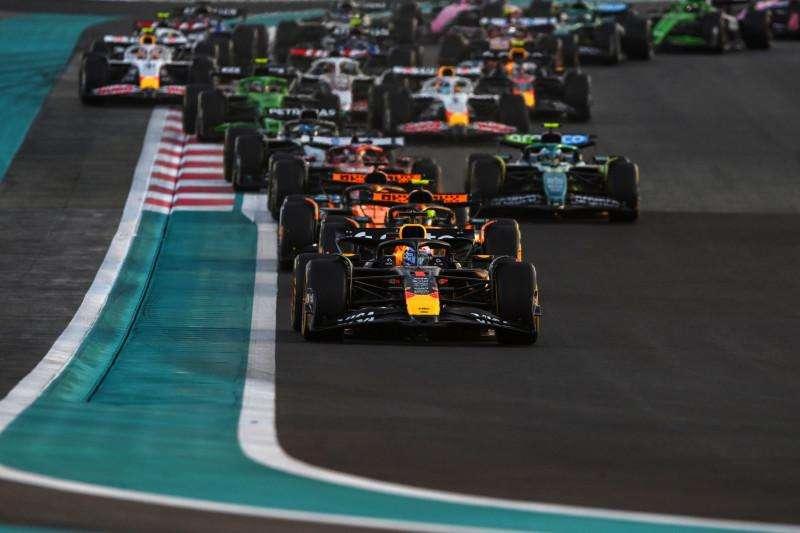 Red Bull, Verstappen è felice: "Nessun rimpianto". E sull'insegnamento 2025...