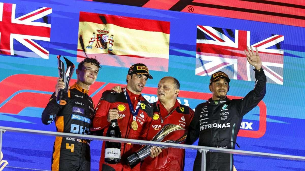 by courtesy of Pirelli