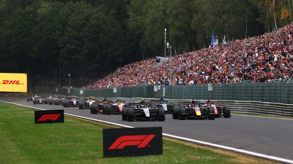 by courtesy of Pirelli