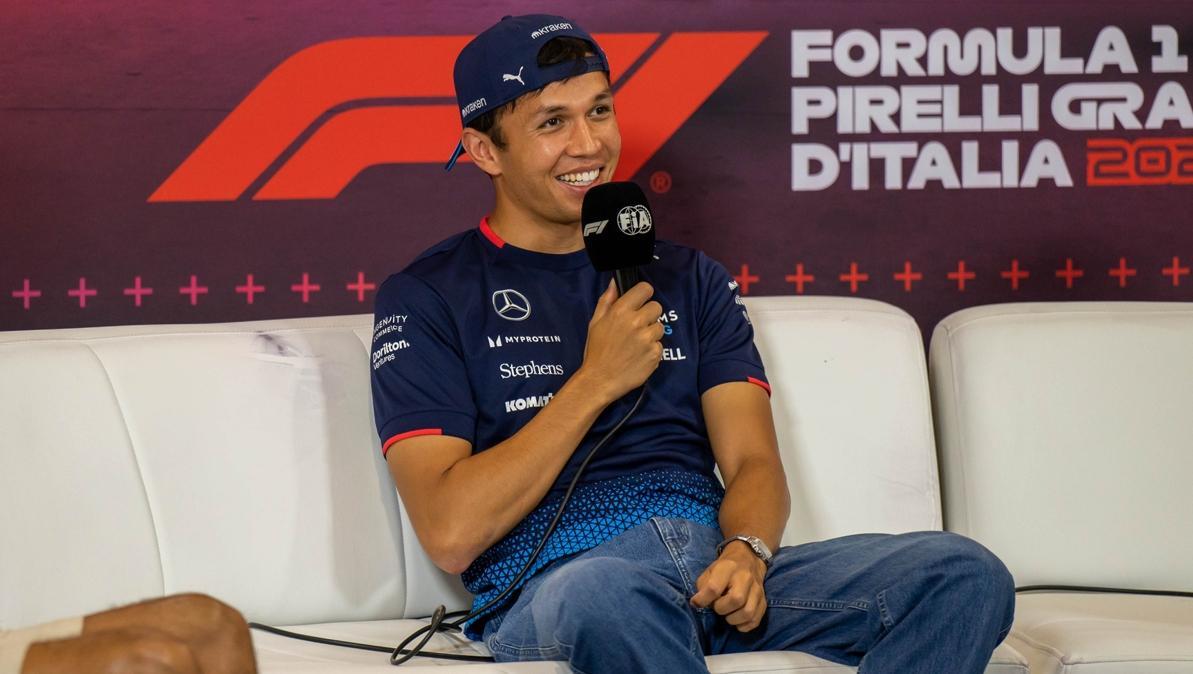 F1 | Albon risponde ad Alonso: "Livello piloti altissimo. Williams? In FP1 testiamo il 2027..."